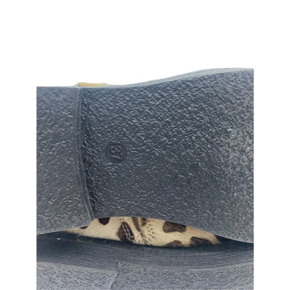 Johnnie b Boden Size 37 (US Size 6)Leather Calf Hair Side Zip Booties, Leopard - Picture 5 of 9
